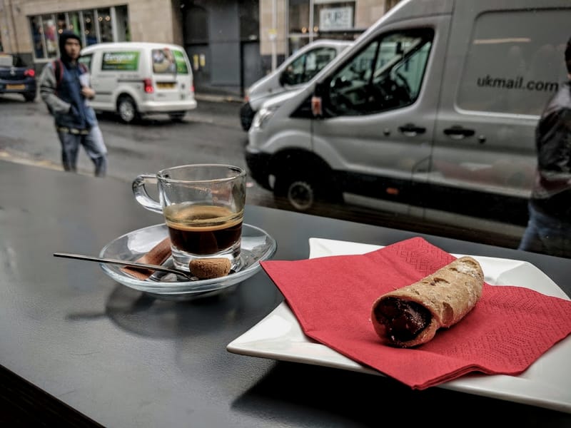 Laboratorio Espresso - Photo 2