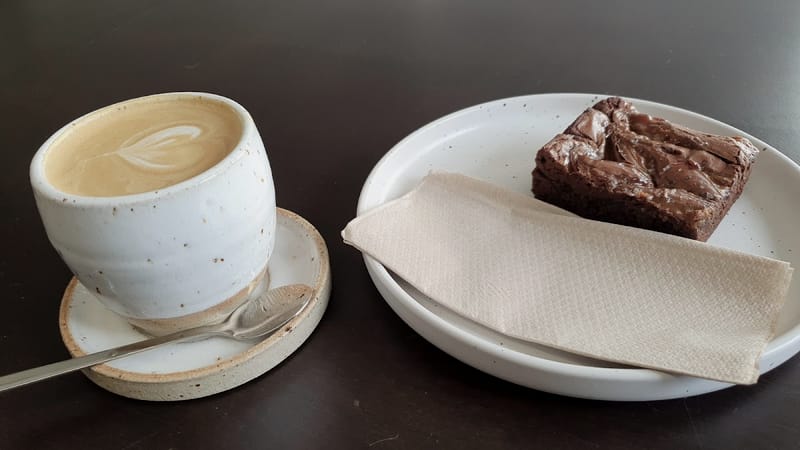 COFFI - Photo 3